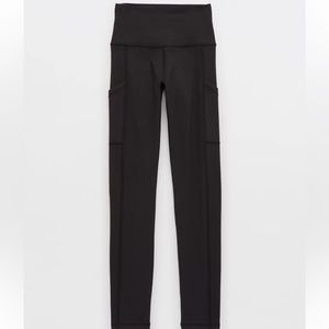 OFFLINE By Aerie The Hugger High Waisted Pocket Legging | Black | Size M
